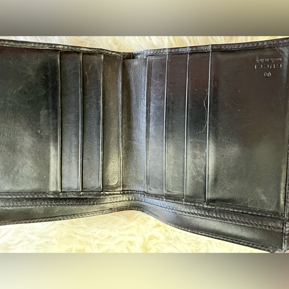 Gucci Black Leather Wallet with Silver Hardware - Picture 2 of 10
